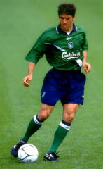 Away Kit 2000